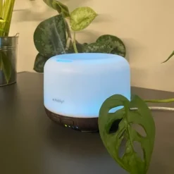 Aroma Diffuser RGB Luftfuktare med Fjärrkontroll och Eterisk Olja