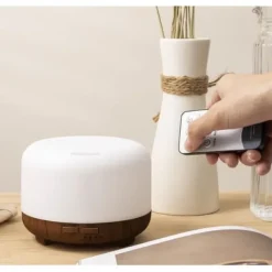 Aroma Diffuser RGB Luftfuktare med Fjärrkontroll och Eterisk Olja