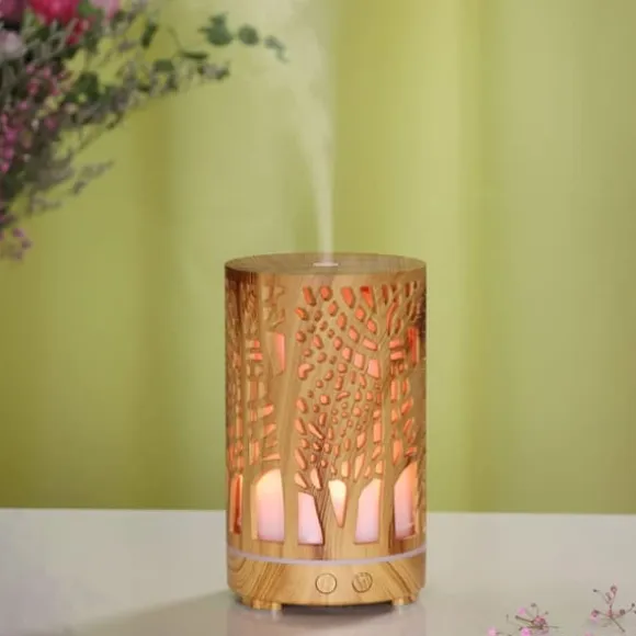 Aromaterapifuktare i träfiberplast, USB-driven eterisk oljediffusor med 7 LED-färgade lampor och fjärrkontroll (EU-kontakt 100-240V)