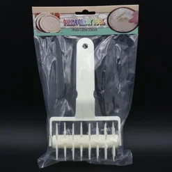 Bakverk Pizza Plast Deg Nål Hjul Kavla Bröd Hålslagare DIY Bakverktyg