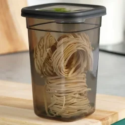 Behållare för lösa produkter med lock 1 l