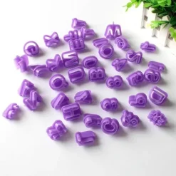 Bokstäver - Siffror - Alfabetet - Utstickare - Bakformar