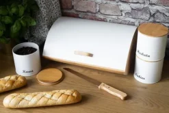 BRÖDBRYGG MED EN SET BEHÅLLARE OCH EN KNIV 2702