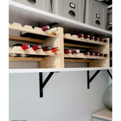 Flaskställ i massivt furu Merlot 16 flaskor Astigarraga