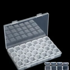Genomskinlig förvaringslåda med 28 fack