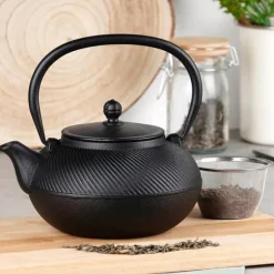 Gjutjärn vattenkokare tekanna tekanna infuser med sil för örtte 1L