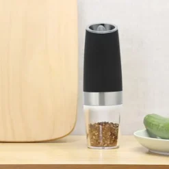 Hushålls multifunktionell elektrisk malningsverktyg pepparkvarn induktion kryddkvarn köksredskap (svart)