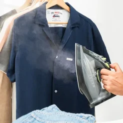 2-i-1 Sladdlöst ångstrykjärn Stiron InnovaGoods 2400 W 20-30 g/min