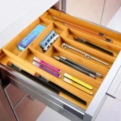 Infällbar knivlåda, bambubestickbricka, 6-8 lådor, förvaring av köksbestick, trälåda