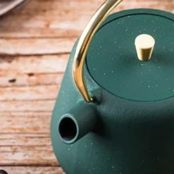 Kinghoff Gjutjärns Imbryk 1L med Filter Flaska Grön