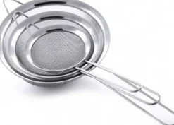KingHoff Metal Strainer