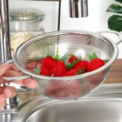 Kökssil med handtag, stål durkslag, sil ANETT 16,5cm ORION 124476