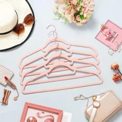 Klädgalgar 30-pack halkfria - Galge med sammetsyta Roséguld / Rosa