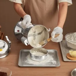 Kommersiell elektrisk kryddkvarn 300g, höghastighetskvarn för spannmål, effektiv och snabb, finmalet resultat, idealisk för matlagning