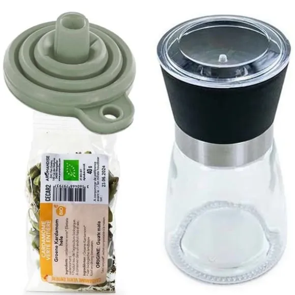 Kryddkvarn, tratt och ekologisk grön kardemumma