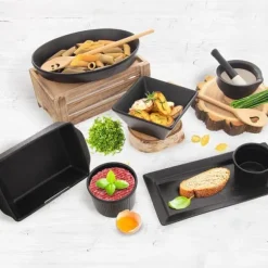 Kryddmortel i svart porslin