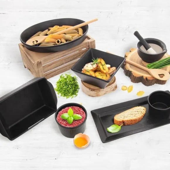 Kryddmortel i svart porslin