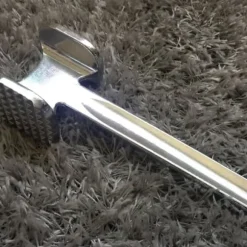 Köttmörningsmaskin i aluminiumlegering, rund, silver, ergonomisk köttklubba för köksbiff