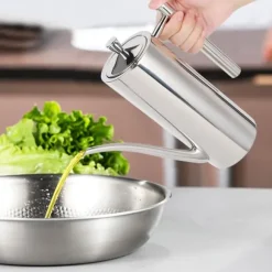 Läcksäker kryddkruka i rostfritt stål (0,7L)