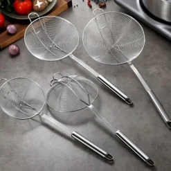 Lång silsked i rostfritt stål för säker och skållningsfri köksmatlagning