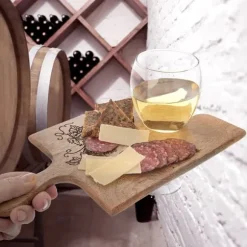 MANGO skärbräda i trä 29,5x15 cm