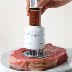 Marinadspruta / Köttmörare.