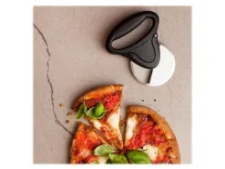 Microplane Specialty Series - Pizzaskärare - 13 x 2.5 x 16.5 cm - svart