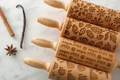 MoodForWood Träkavel 25 cm med handtag, set om 4, graverad, perfekt för bakning - Veganskt setmönster