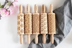 MoodForWood Träkavel 25 cm med handtag, set om 5, graverad, perfekt för bakning - Kimonomönster