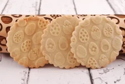 MoodForWood Träkavel, Graverad, 43 cm med Handtag, Perfekt för Bakning - Påskäggsmönster