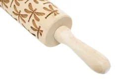 MoodForWood Träkavel, Graverad, 43 cm med Handtag, Perfekt för Bakning - Trollsländemönster