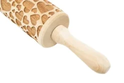 MoodForWood Träkavel, Graverad, 43 cm med Handtag, Perfekt för Bakning - Hjärtmönster