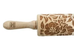 MoodForWood Träkavel, Graverad, 43 cm med Handtag, Perfekt för Bakning - Mönster med Vildrosor
