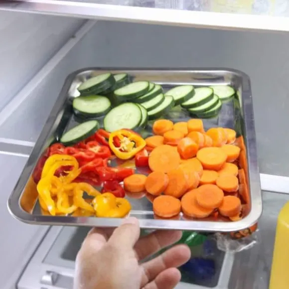 OBOSOE Naturlig Bambu Skärbräda med Avtagbart Rostfritt Stålfack - Multifunktionell Köksbräda för Kött, Grönsaker & Bakning | Miljövänlig & Hygienisk | CDON