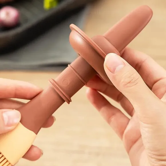 Oljeborste Högtemperaturbeständig livsmedelsklassad silikonbakelse Tråcklingsborste med röd flaska