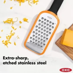 Oxo Rivjärn - 11216100UK - Good Grips Grovt Rivjärn - Rostfritt Stål Ost- eller Grönsaksrivjärn - Gul