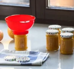 Plasttratt för sylt i burkar, 14,5 cm