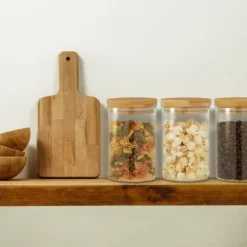Relaxdays Set med 3 glasburkar, bambulock, rund förvaringsburk, 800 ml, hermetisk, transparent/naturlig