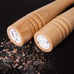 Salt- och pepparkvarn 30 cm i hållbar gummiträ och keramik