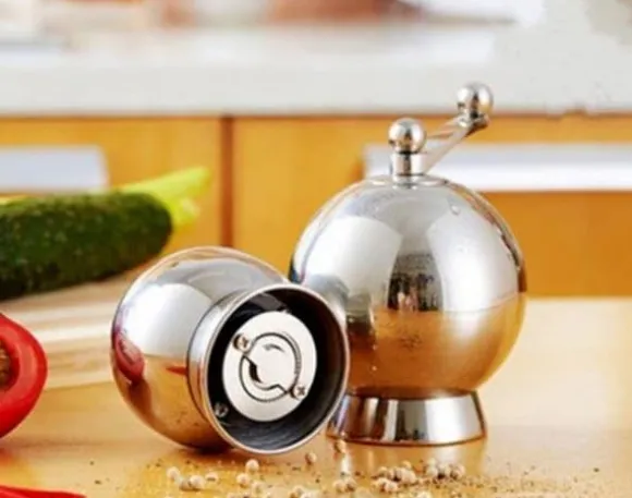 Salt- och Pepparkvarn Rund 9,5 cm