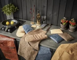 SCANDINAVIAN HOME Apron Vintage Leather HOME