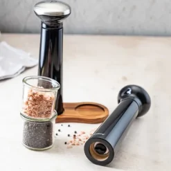 Set med peppar- och saltkryddkvarnar KLAUSBERG KB-7705 svart saltkvarn