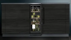 Siemens iQ500 KU20WVHF0 Vinkyl med glasdörr 82 x 30 cm. - Upp till 21 flaskor - 38 dB