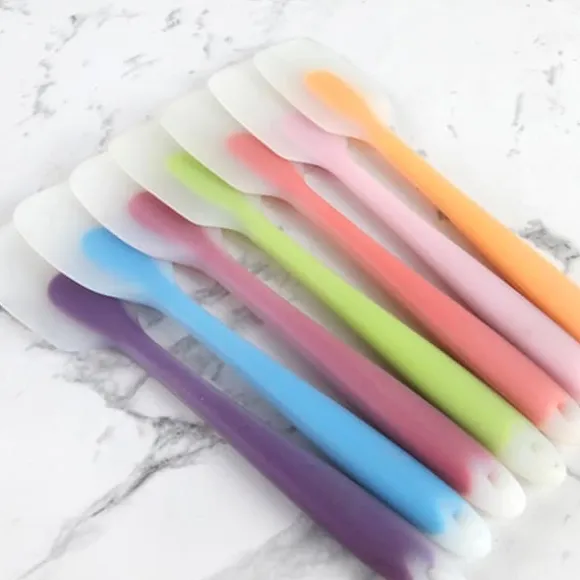 Silikonspatel Genomskinlig Integrerad Hellindad Bärbar Värmebeständig Kök DIY Bakning Matlagningsverktyg Grön