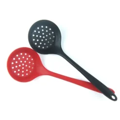 Skimmerspatel med hål i silikon Lätt sked med öppningar Skimmer-skedsil med långt handtag