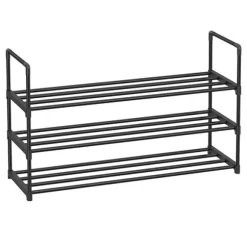 Skohylla med tre nivåer för upp till 12 par skor