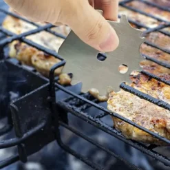 Skrapa för stekhäll i rostfritt stål, rund (blank, i lager)