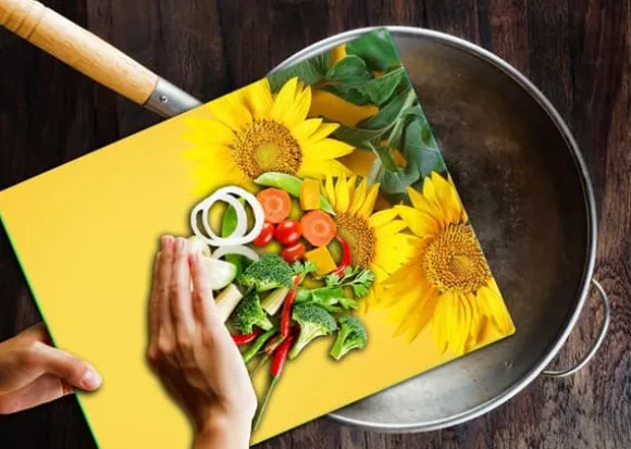 SKÄRBRÄDA I GLAS 52x40 BLOMMOR