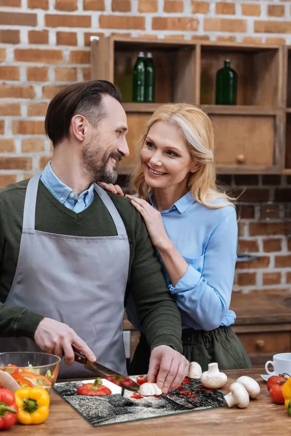 SKÄRBRÄDA I GLAS 52x40 BLOMMOR