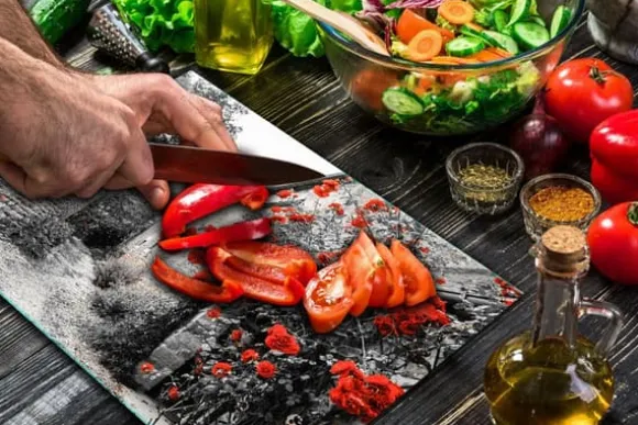 SKÄRBRÄDA I GLAS 52x40 BLOMMOR